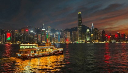 江龙船艇：船行四海 筑梦全球