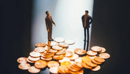 睿远基金二季报：傅鹏博增持寒武纪、首次重仓新易盛，赵枫买入杭州银行