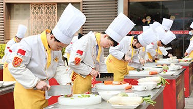 2025上技校学什么专业吃香