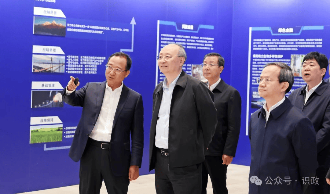 尹力、殷勇到北京丽泽金融商务区调研，要求不断壮大“金融+科技”产业规模，打造首都金融业发展新空间