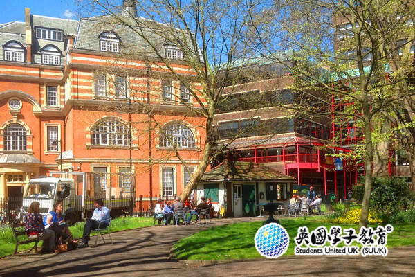 伦敦大学城市学院贝叶斯商学院世界级金融与管理硕士，开启您的全球职业巅峰