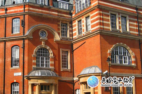 伦敦大学城市学院贝叶斯商学院世界级金融与管理硕士，开启您的全球职业巅峰